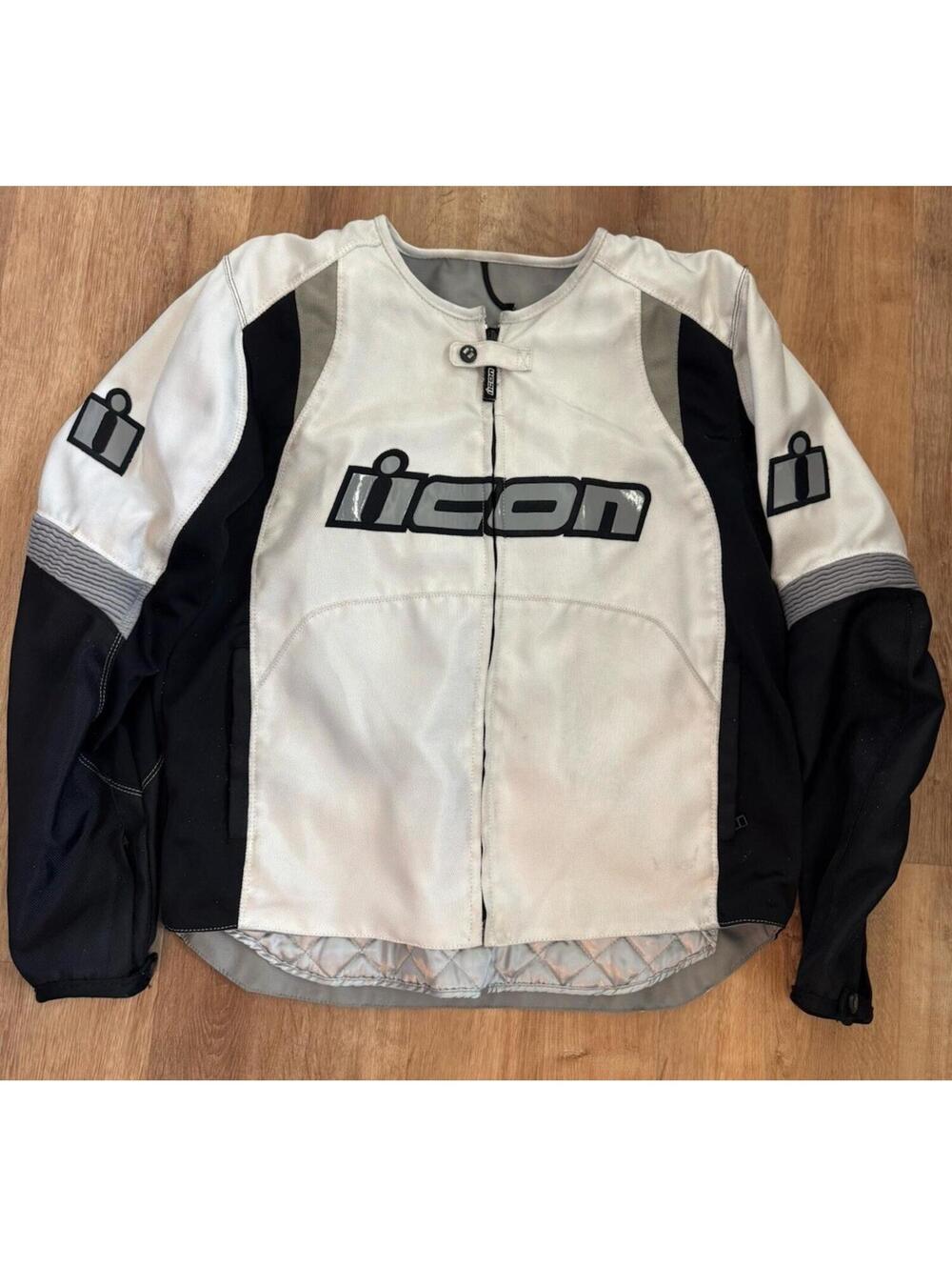 ICON Overlord Motorcycle Textile Jacket Men’s XL White Black Removable Liner